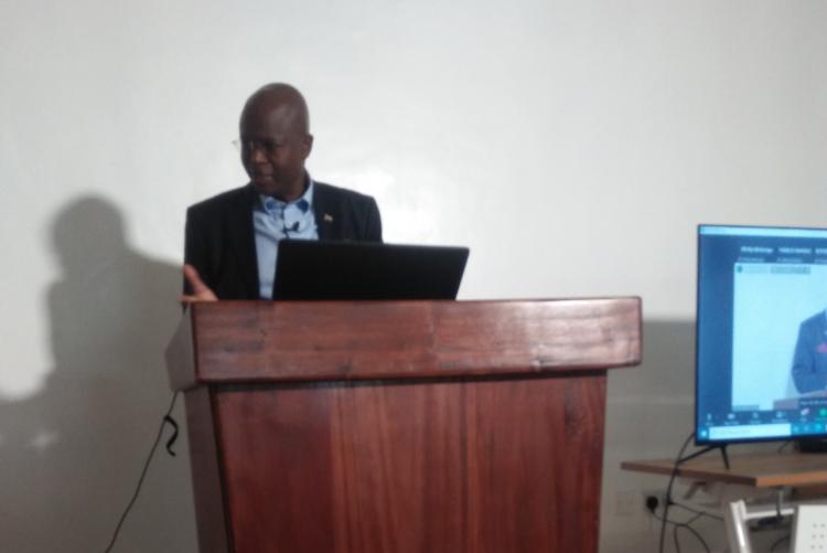 dr. oMBONGI PRESENTING HIS RESEARCH