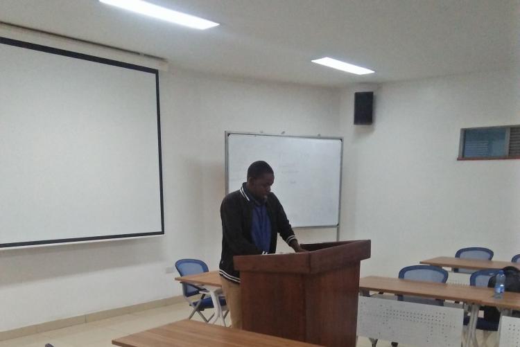 fidelis makali presenting his research project